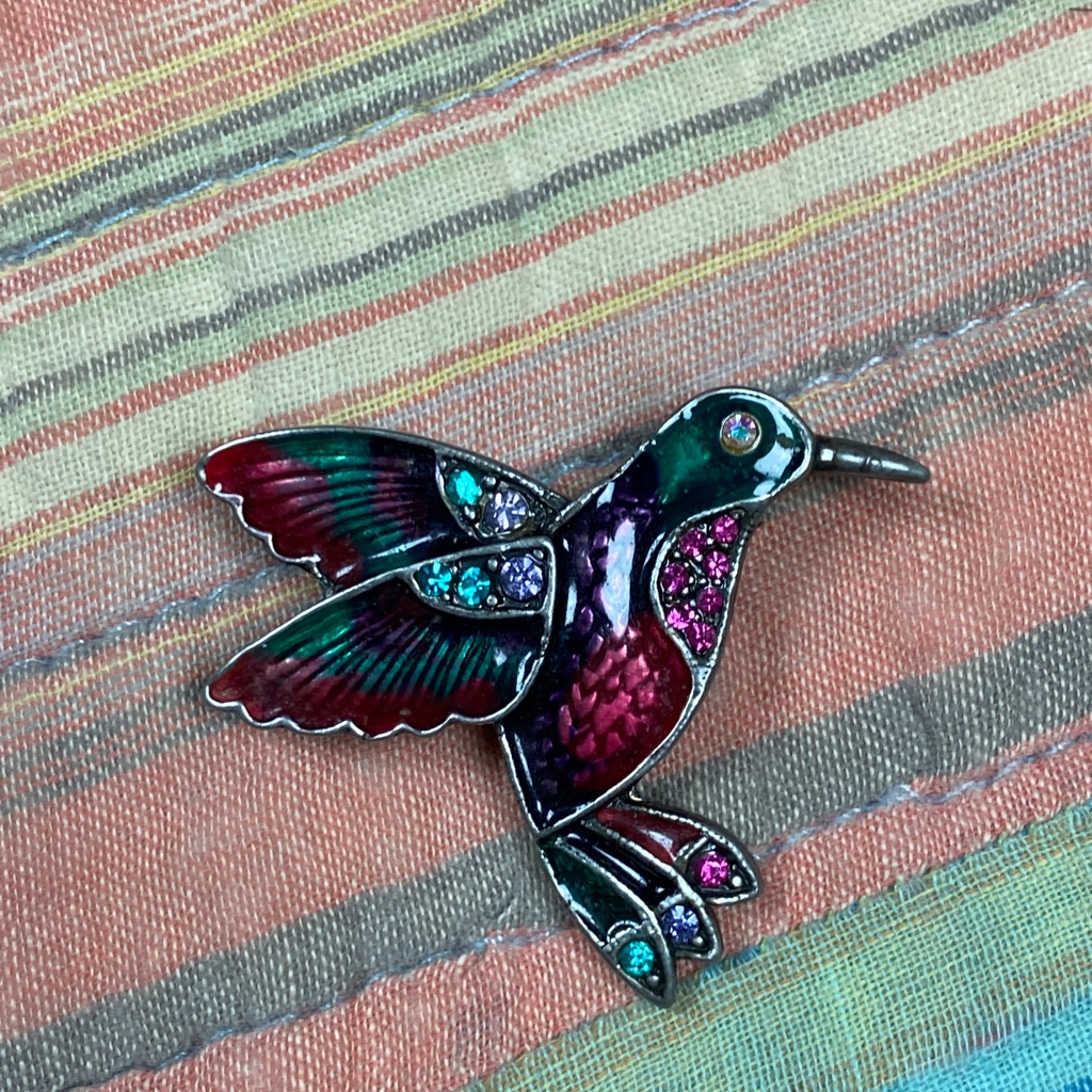 Vintage Tanya Creations Multicolor Hummingbird Pin Jewelry